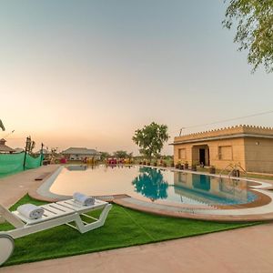 Moonlight Nature Resort & Swimming Pool
